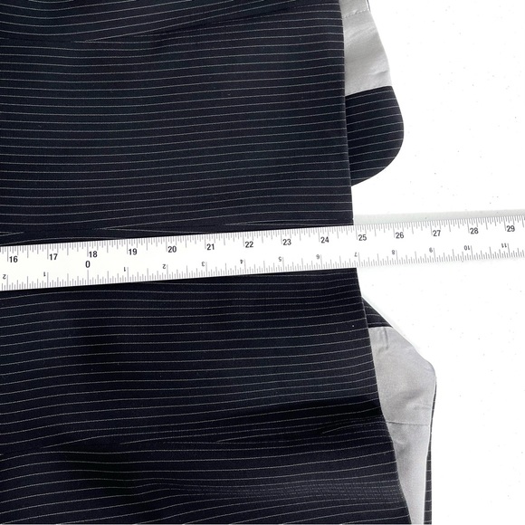 Tahari ASL 2PC Pant Suit Petite Womens Size 12P Black Pinstripe Blazer Buttons. - Picture 9 of 12